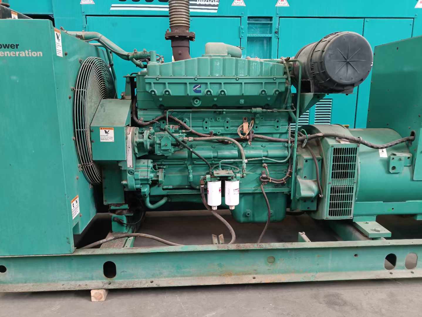 东兴过载会对 600kW 柴油发电机组造成哪些损害？
