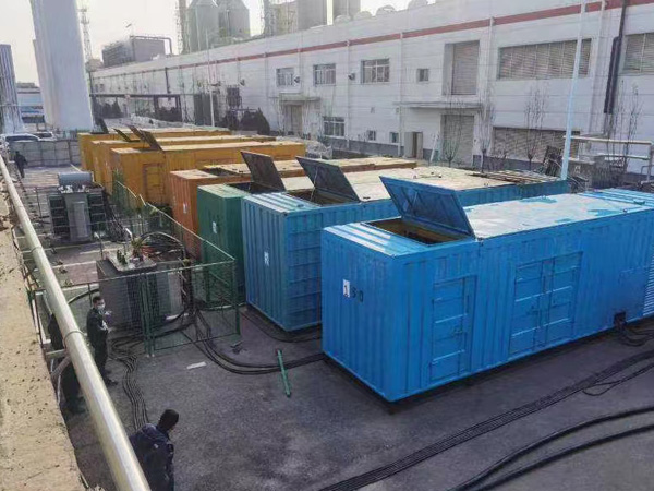 东兴380V和690V电压的电缆线相同吗？